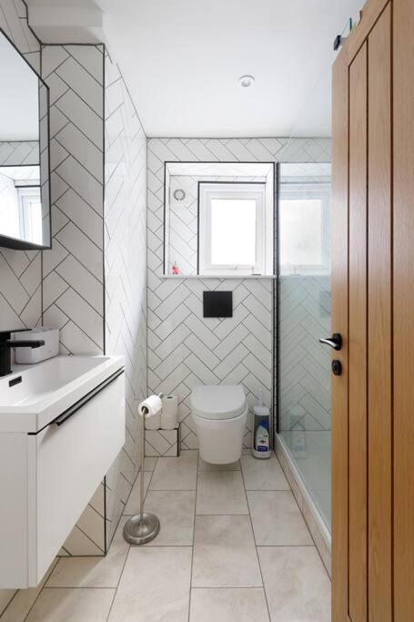 Modern 2-Bed Flat Near To Brighton Seafront Apartment Exterior foto